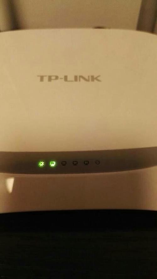 tplink路由器正面灯一直闪
