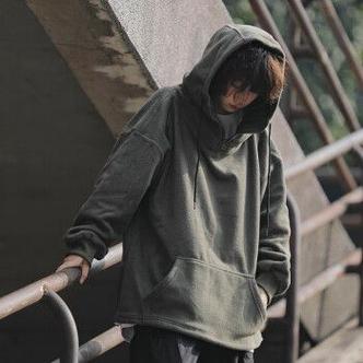 男生卫衣穿搭