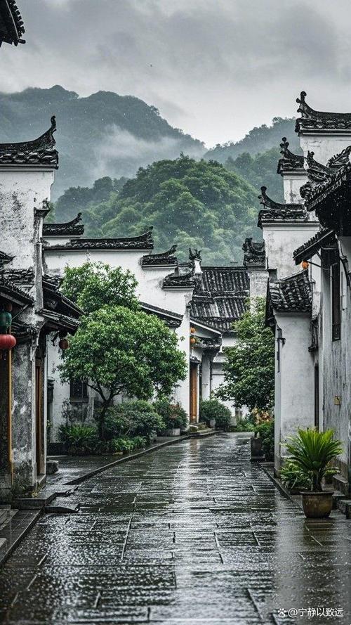 蒙蒙细雨中的亭台楼阁,幽静小路图标