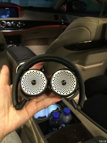 迈巴赫s600附赠耳机多少截图