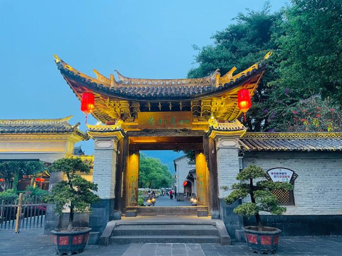 网红打卡旅游景点