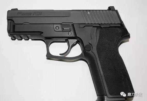 p2000和m2000哪个好