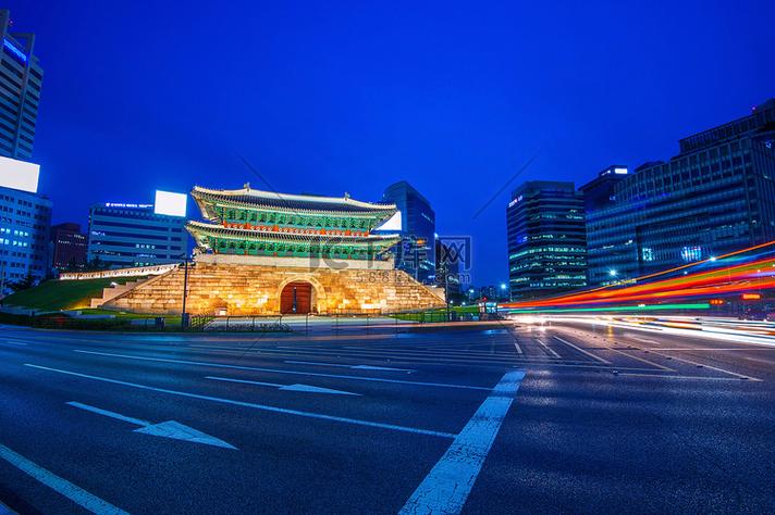 韩国南大门晚上营业吗