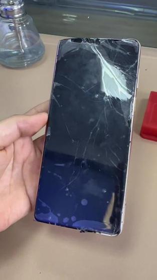 华为手机摔弯曲了还能继续用吗截图