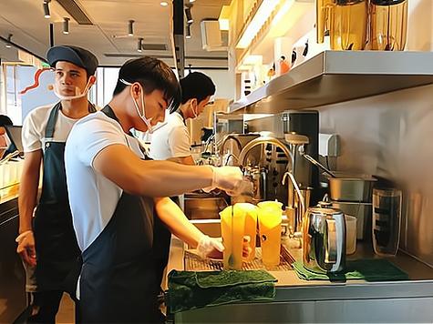奶茶店员工