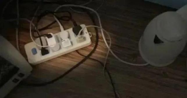 插排不断电的后果