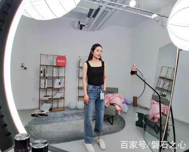 蘑菇街最火的女装店