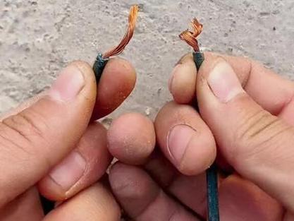 两根线对接截图