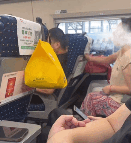 高铁一等座不能随便坐吗