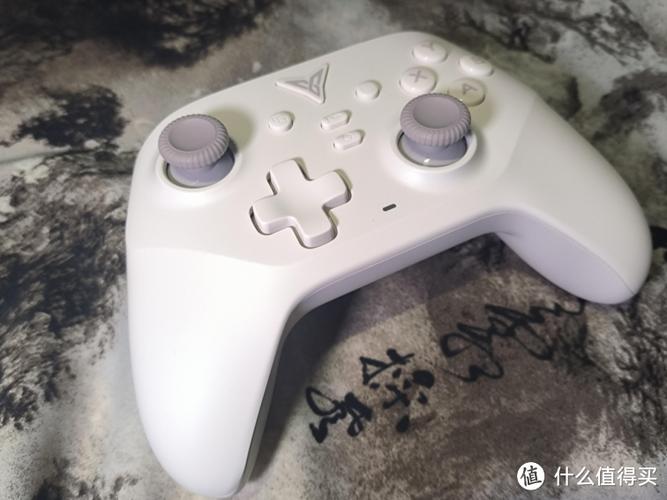 飞智沙漠狐怎么充电