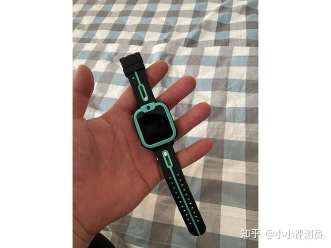 小天才d2和Q1A哪个贵