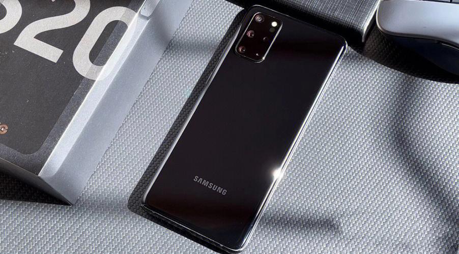 三星s20与s20+哪个好