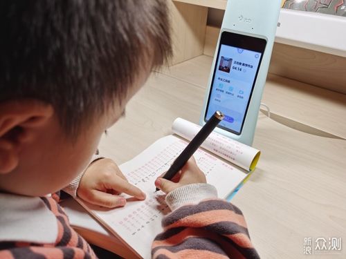 儿童写作业灯光亮度选择标准截图