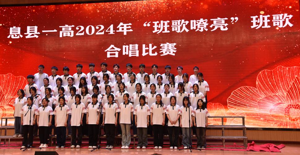 参加唱歌比赛是放的是伴奏吗