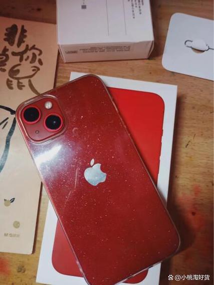 iPhone 13 的外观和颜色