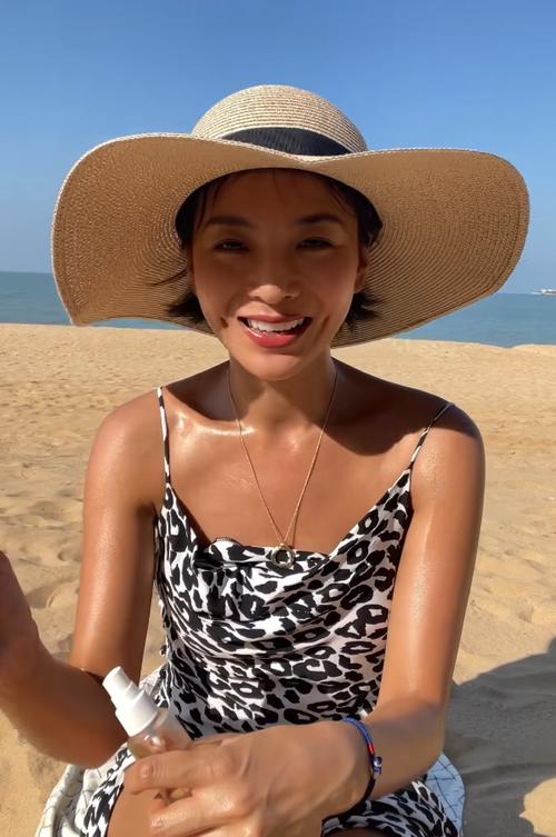 如何把肤色p美黑