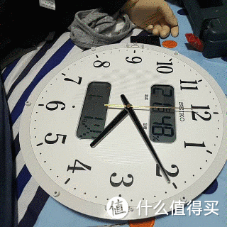 电波钟秒针不动分针转