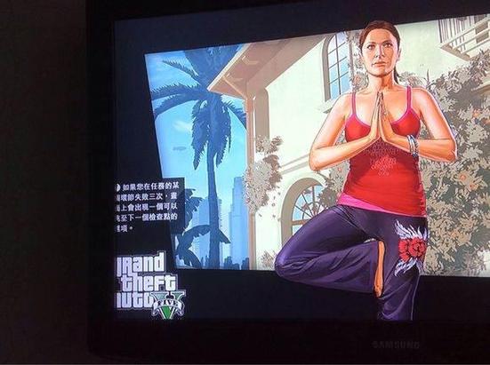 GTA5在哪调屏幕亮度