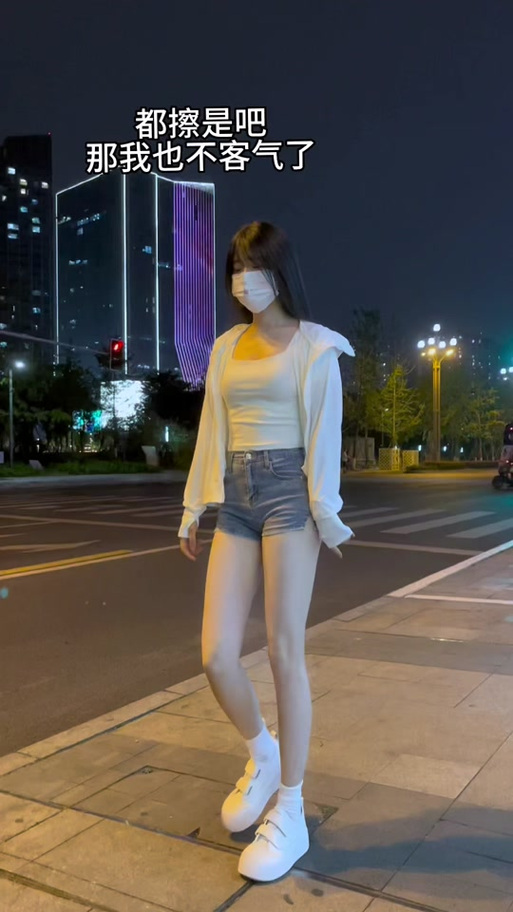 皮皮小可爱真人版照片
