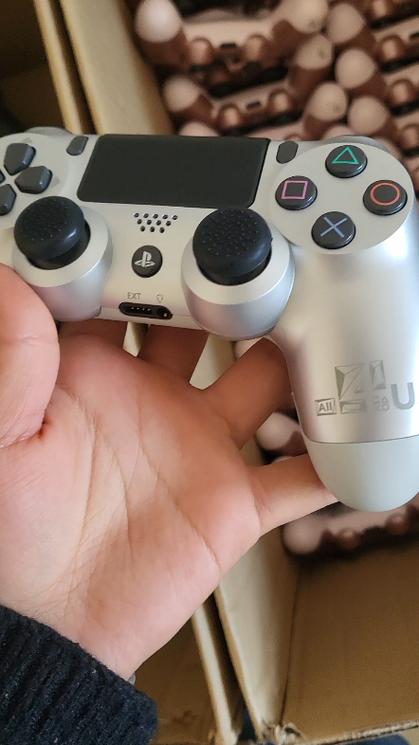 ps4手柄长期闲置充电不进电图标