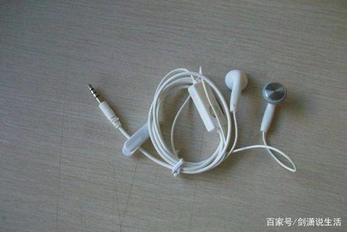 手机进水一直有耳机