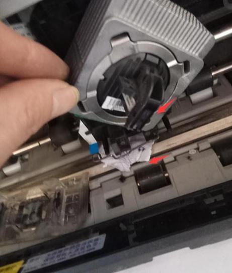 得实打印机电源灯和联机灯一直闪