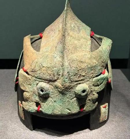 古代青铜铠甲