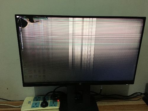 显示器摔了一下不亮了