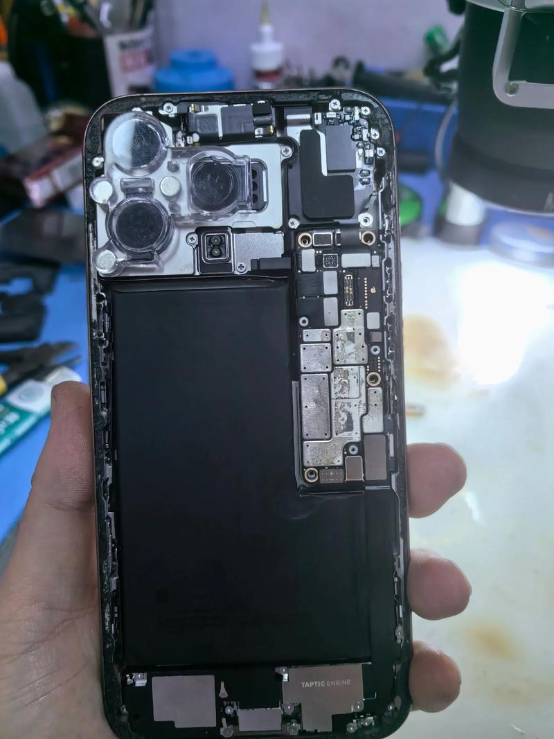 手机充电口有烧焦味怎么处理截图