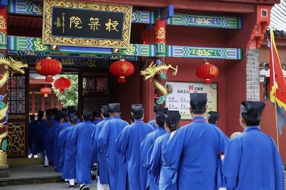 掌坛师是什么职位