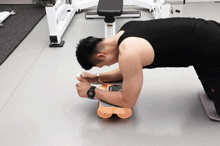 笔记本如何下拉滚动