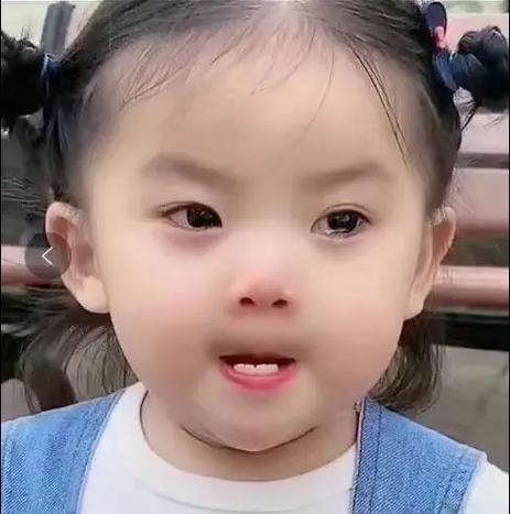 女生发眼巴巴是什么意思
