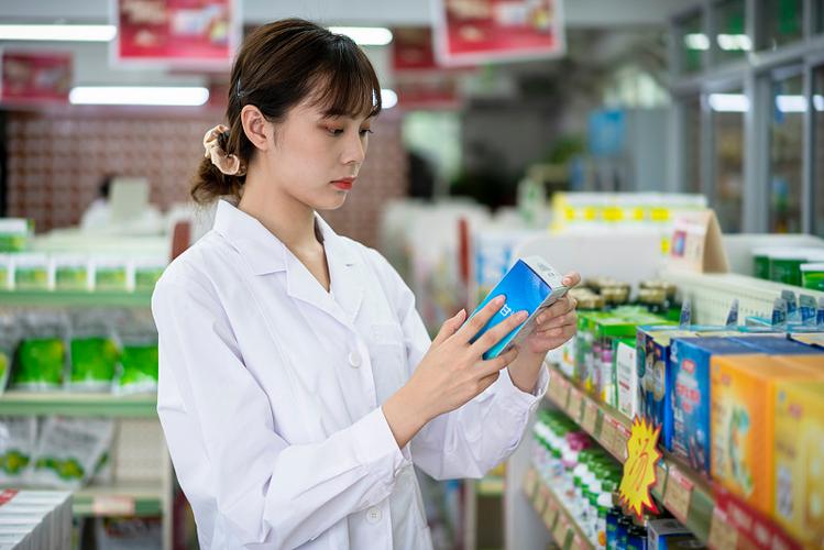 药店营业员工作累吗