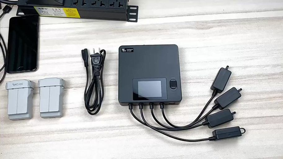 用充电宝给大疆mini3电池充电