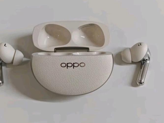 oppo插着耳机闹钟会外放吗