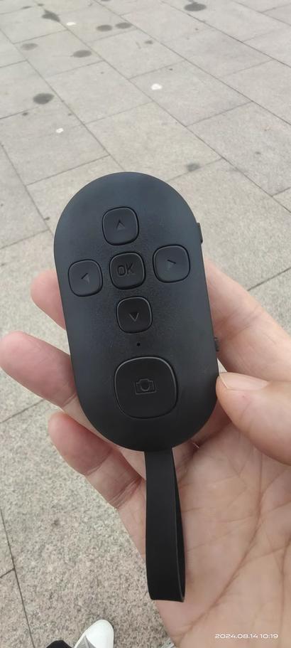 自拍遥控器与手机怎样匹配