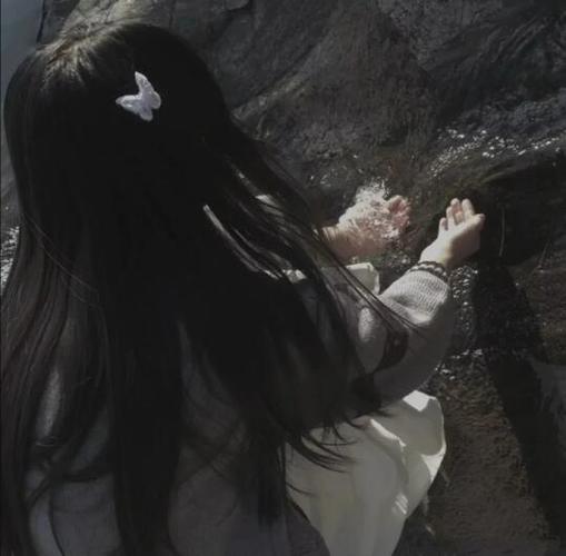 丧头像女 抑郁