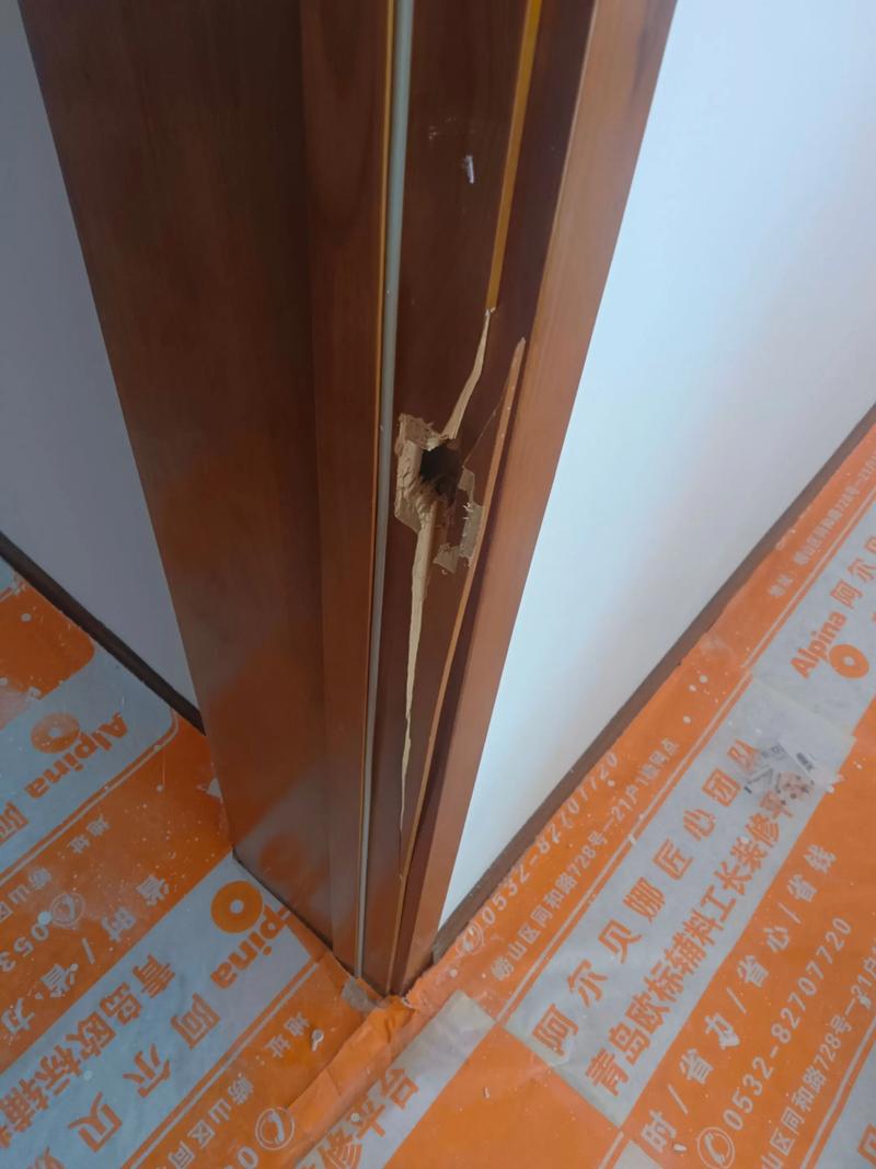 门框包边掉皮了怎么修补游戏截图