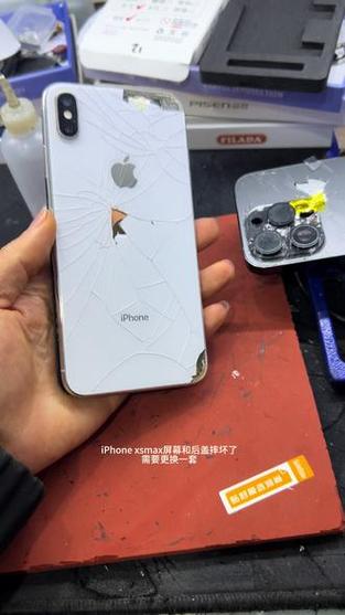 苹果手机屏幕和后壳分离了还能不能