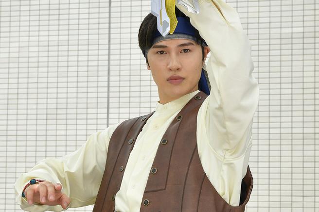 利布特奥特曼人间体
