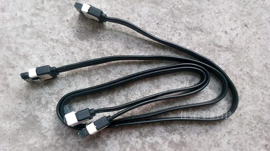 硬盘线3.0和2.0的区别