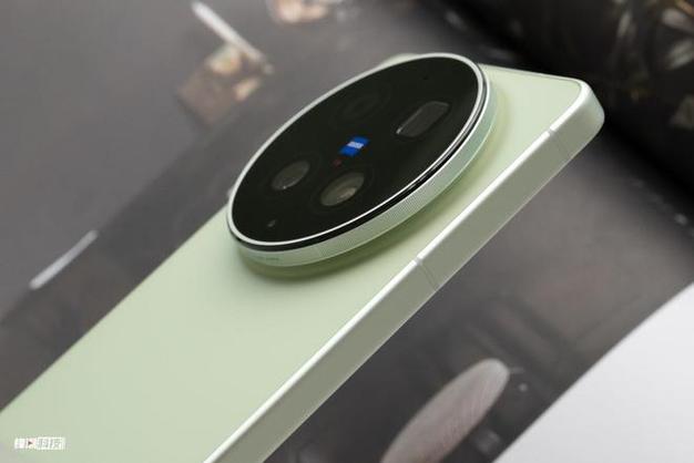 x300ultra无线充电设置