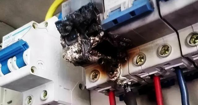 空气开关坏了什么症状