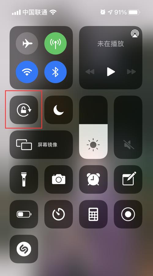 iphone拍照不会自动横屏