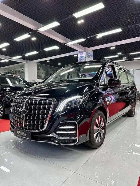 奔驰威霆7座商务车2025款价格