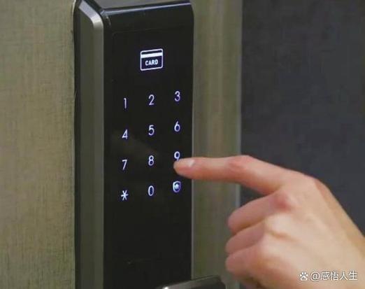 门密码锁按错多次