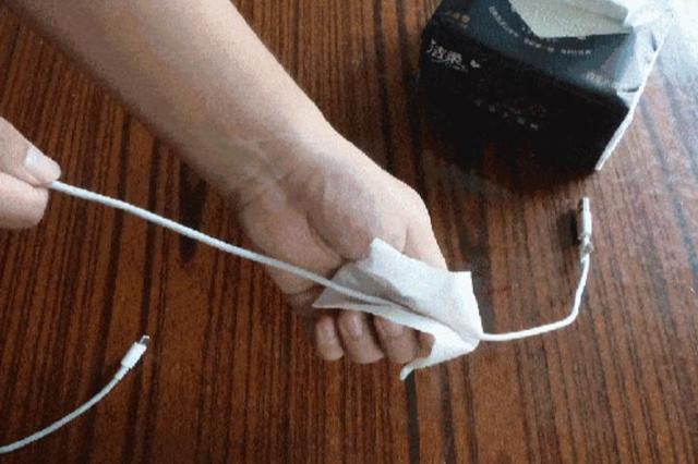 数据线泡水30分钟了还能用吗