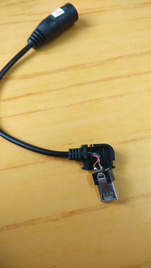 usb接口耳机改3.5插头游戏截图