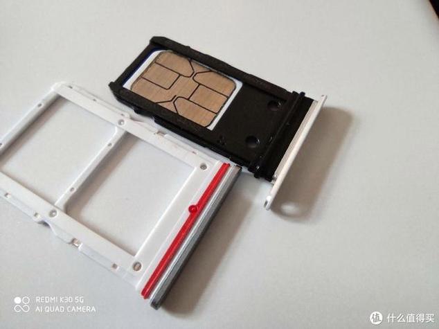 红米k30可以插内存卡