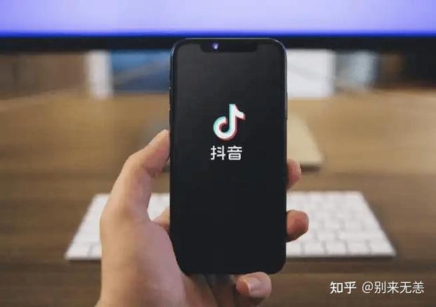 帮我去水印保存到手机相册